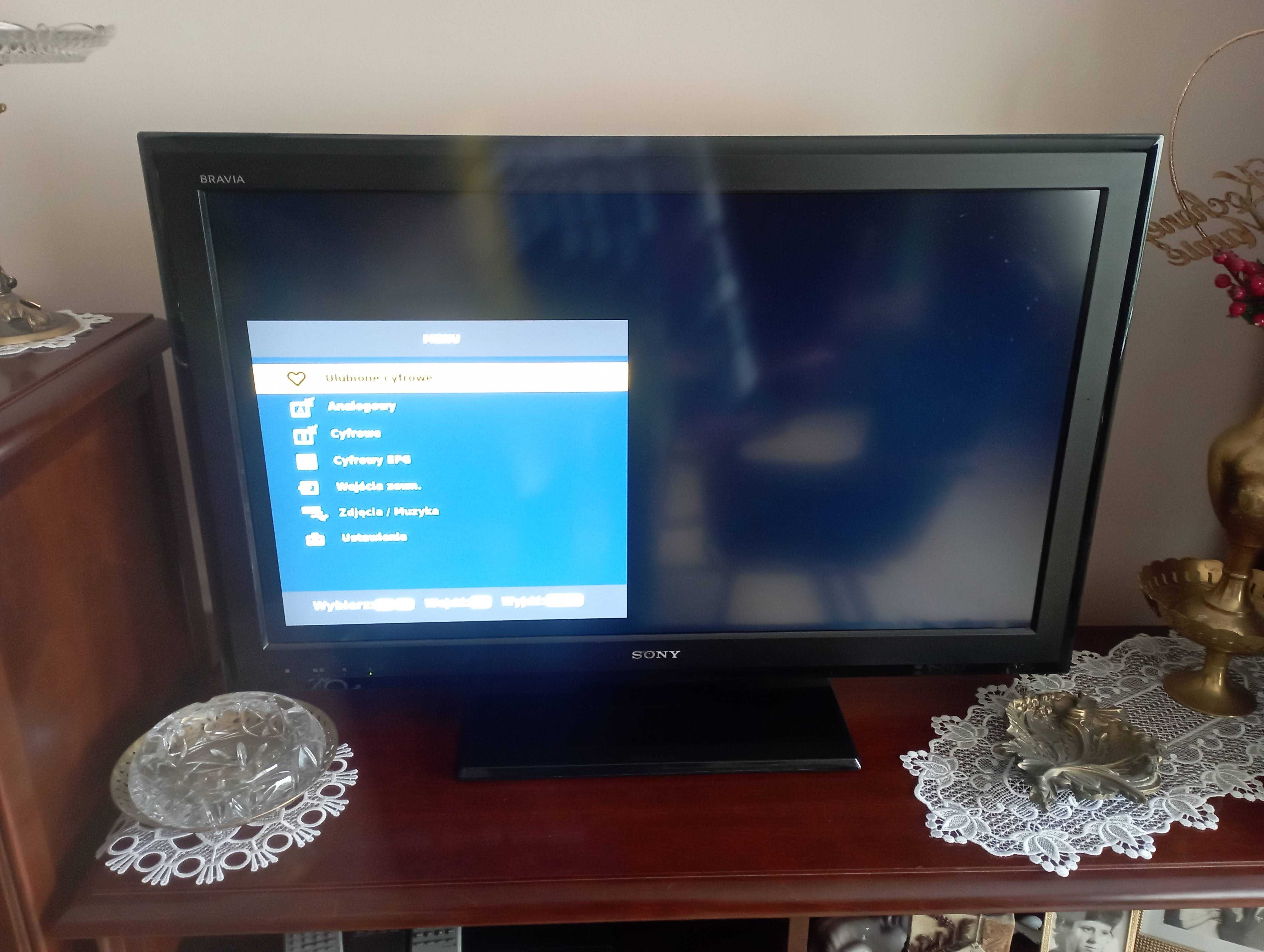 Sony Bravia 37 cali + dekoder DVB-T