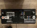 Akumulator 12v Varta 105ah 950 A AGM originalny z Audi