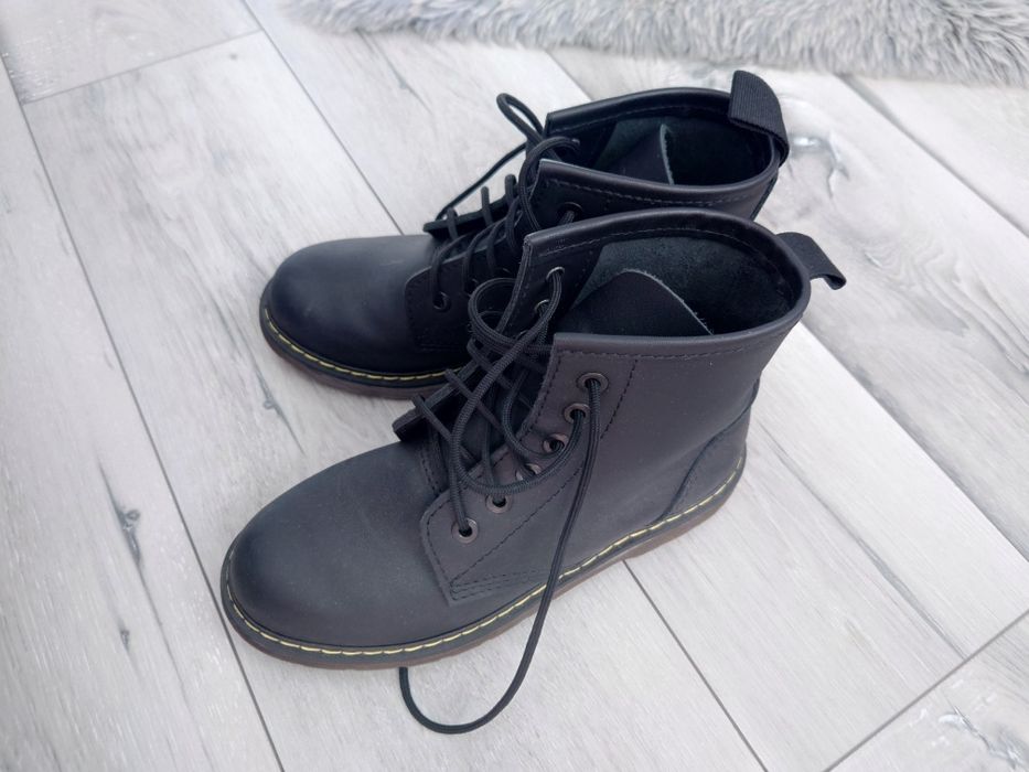 Glany polskie Stay True rozmiar 40 wysokie 6 dziur Martensy