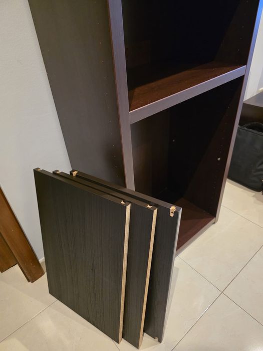 Estante usada mas em boas condiçoes!