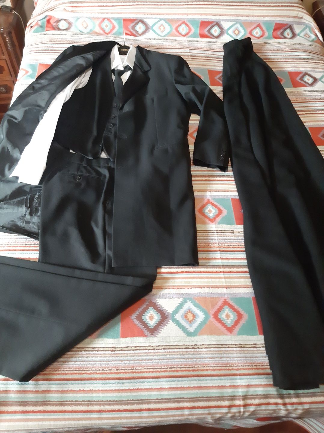 Traje académico masculino Lisboa