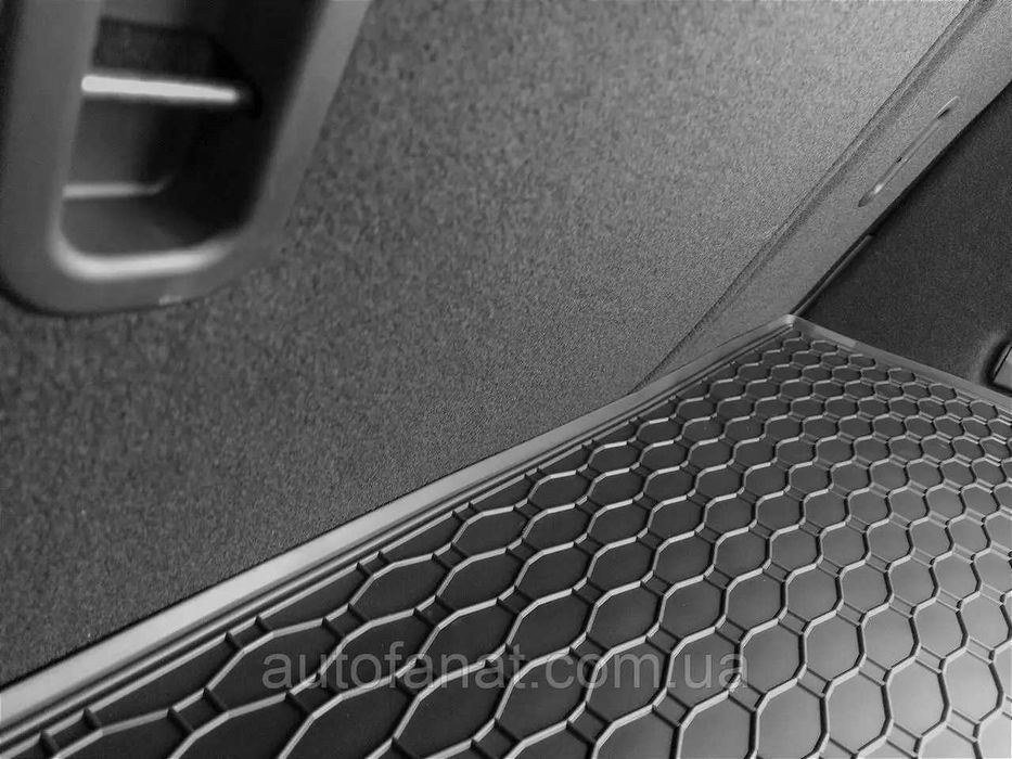 Mazda CX-30, MX-30 Коврик в багажник | Резиновий гумовий Мазда, Чехія