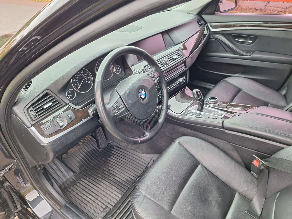 BMW  528i xDrive