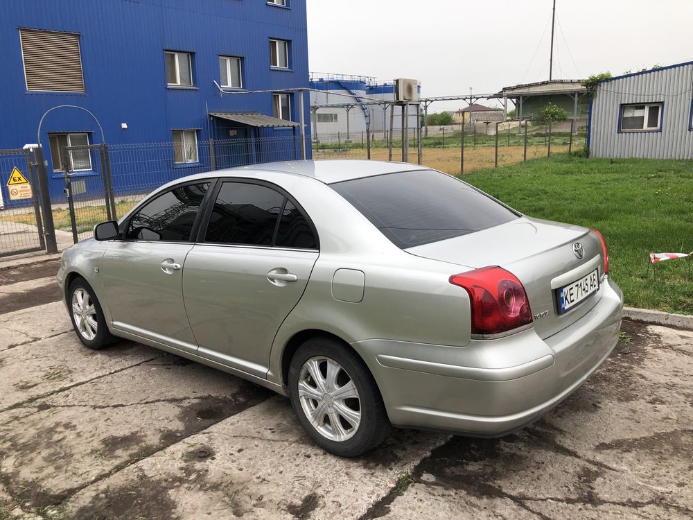 Продам Toyota Avensis T25 2.0