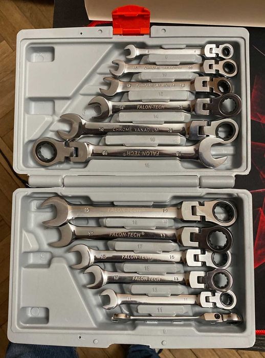 Набір ключів комплект у кейсі 12 ключів 8-19 мм з тріскачкою ключі