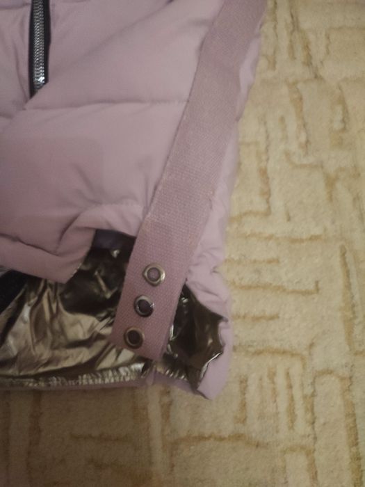 Куртки зимние женские черная, пудра