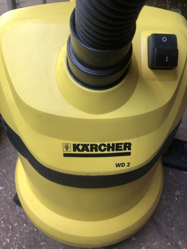 Пилосос Karcher WD 2