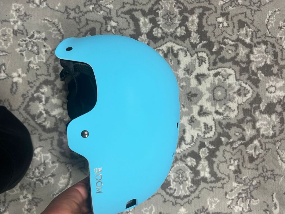 Kask boom hulajnoga