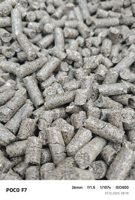 Пілета з лушпиння соняшника