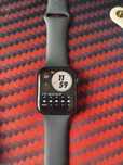 Apple Watch SE czarny Cellular, 83% kondycji baterii