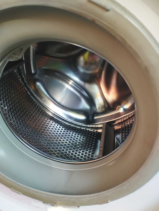 Стиральная машинка Zanussi 800 на 5кг.
