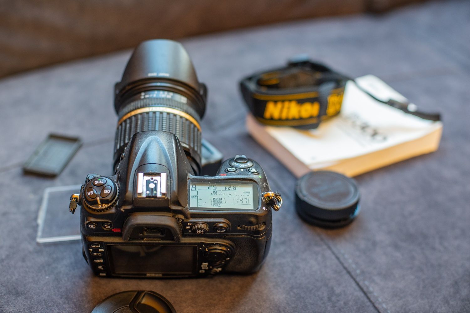 Nikon d300, Tamron 17-50 2,8, grip