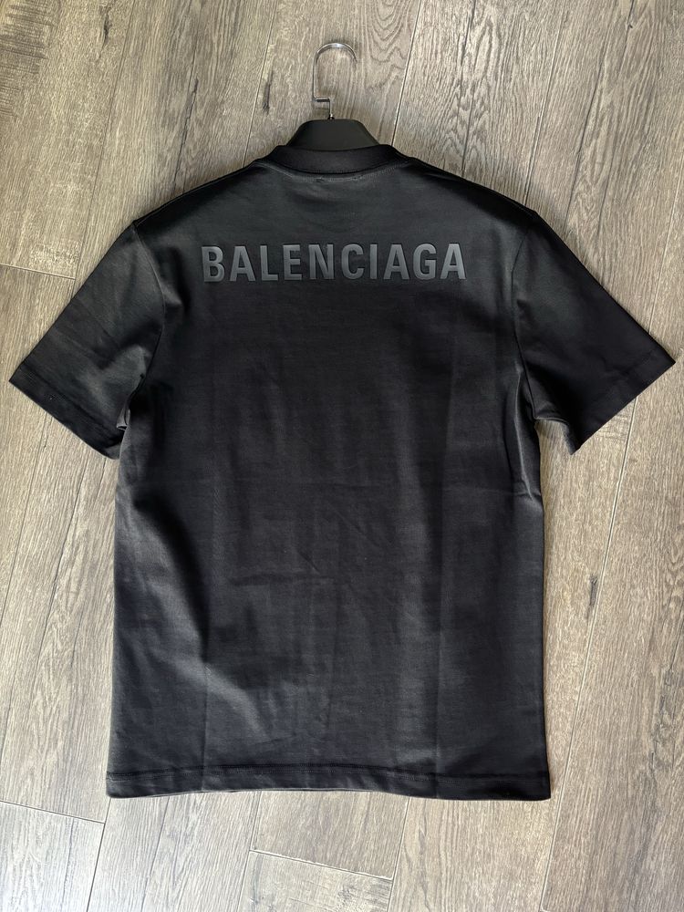 Футболка чоловіча унісекс balenciaga мужская оверсайз