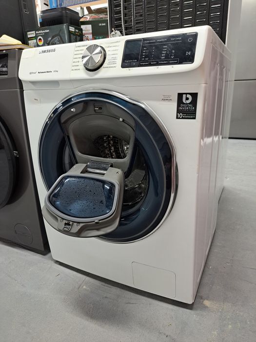 Сучасна пральна/стиральная машина з великою загрузкою Samsung wws90t