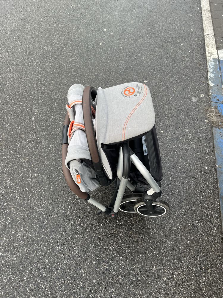 Cybex eezy s twist plus