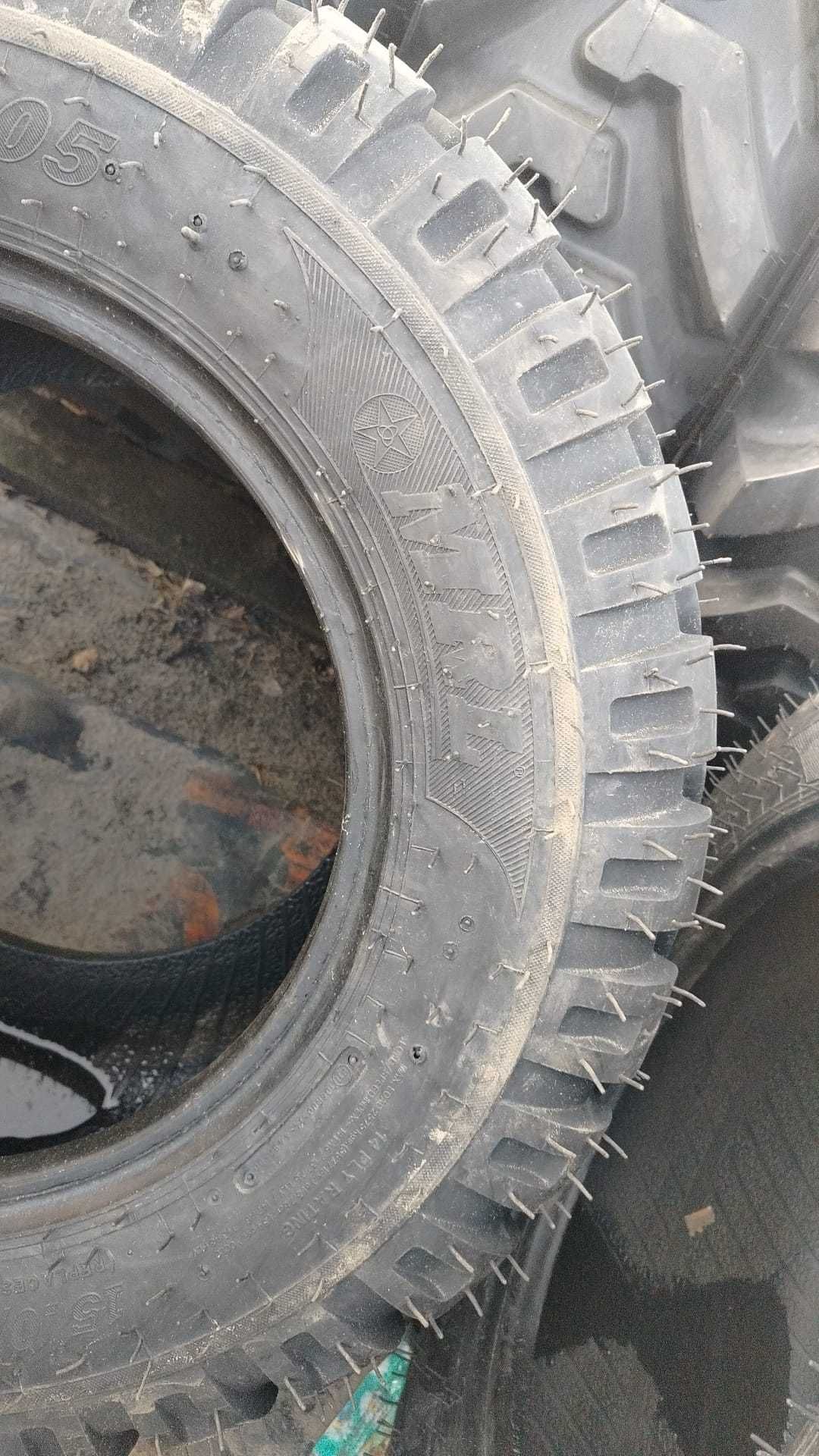 Opona 400/60 - 15.5