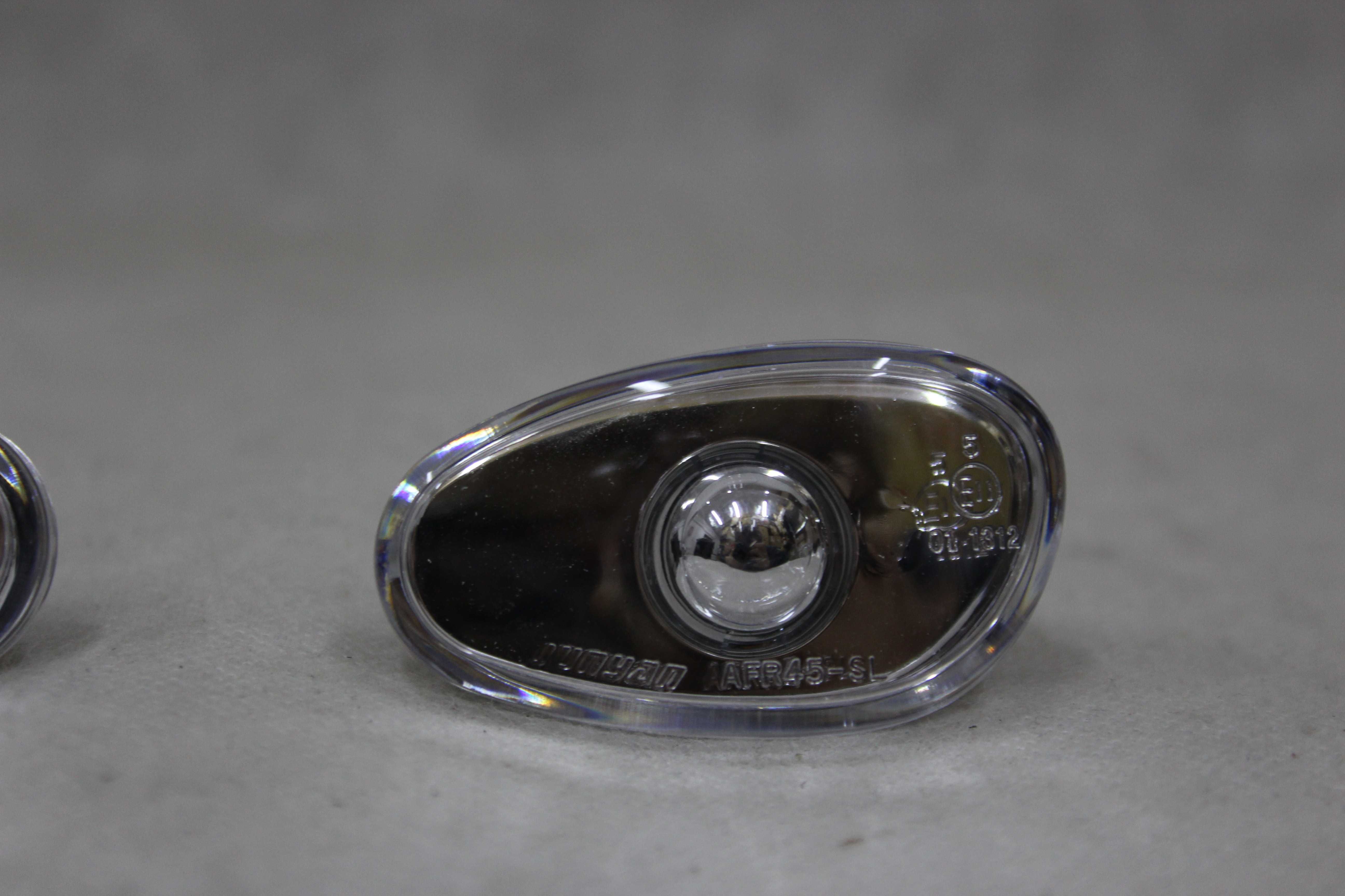 Kierunkowskazy boczne ALFA ROMEO 145 / 146 Chrom Clear NOWE