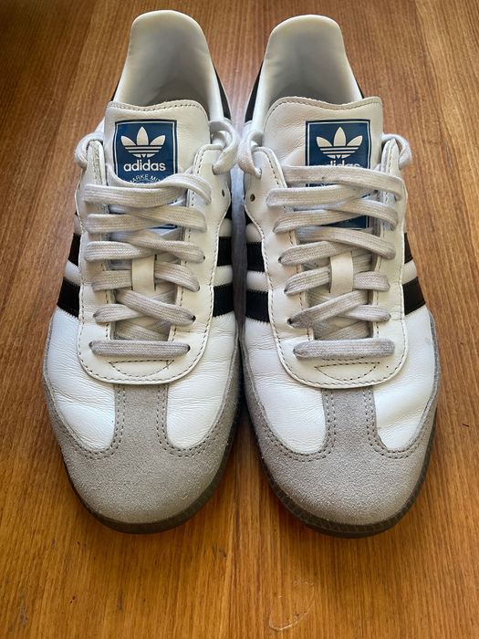 Adidas OG Samba.