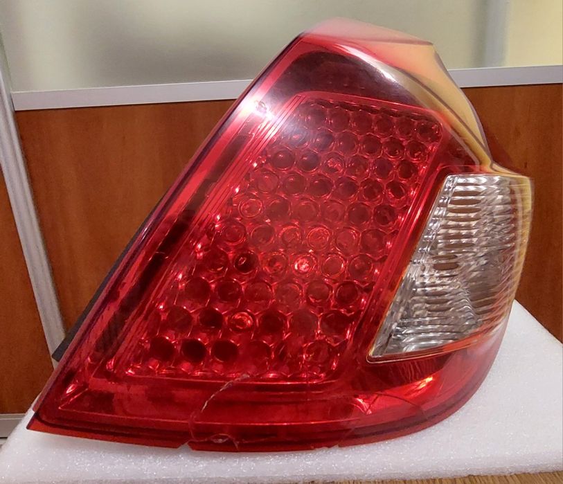 Фонарь  2 шт стоп ліхтар киа сид, kia ceed 2010-2012