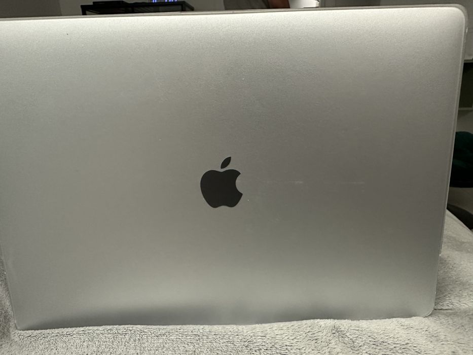 Appel Macbook Pro 15  2019 i9 2.4GHz 32GB 512 GB