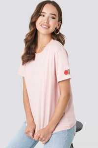 Na-Kd T-Shirt Bawełniany Oversize Różowy Z Różą Xs