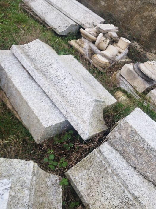 Cornija em Granito