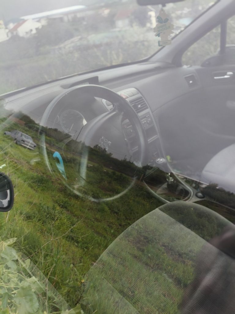 Peugeot 307 comercial 1.4 HDI ano 2002 só peças