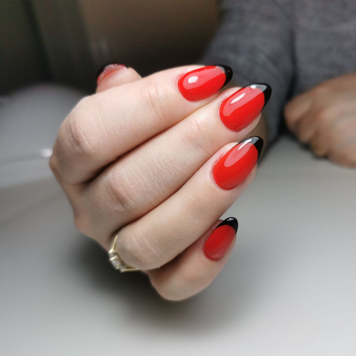 Manicure hybrydowy