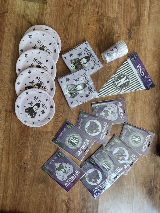 Zestaw urodzinowy Wednesday