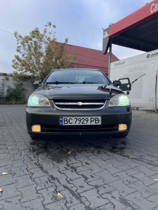 Шевроле Лачетті 1.8 газ/ бенз