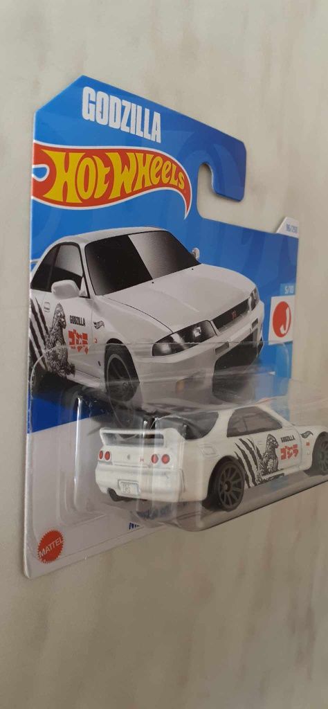 Hot Wheels NISSAN SKYLINE GT-R R33 Godzilla