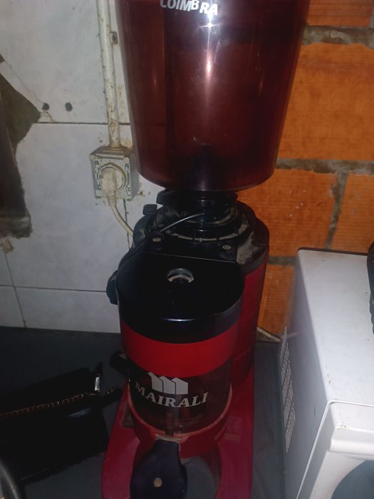 Moinho de café como novo
