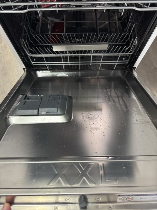 Maquina de louca AEG