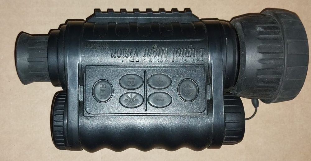 Прилад нічного бачення TopHunt WG-50 Plus