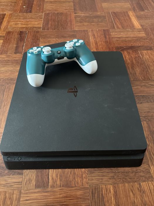 Playstation com comando