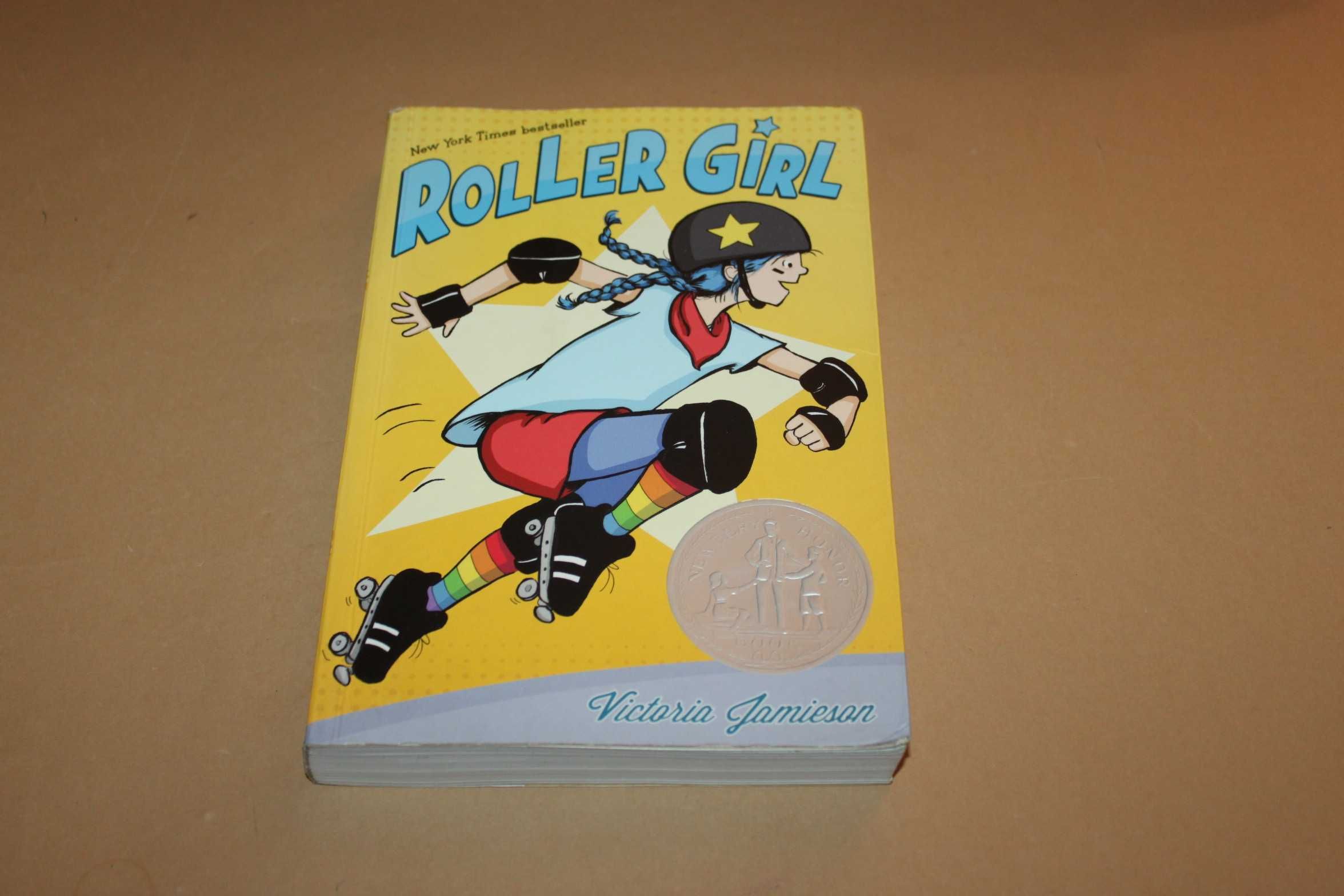 Roller Girl // Victoria Jamieson -Inglês