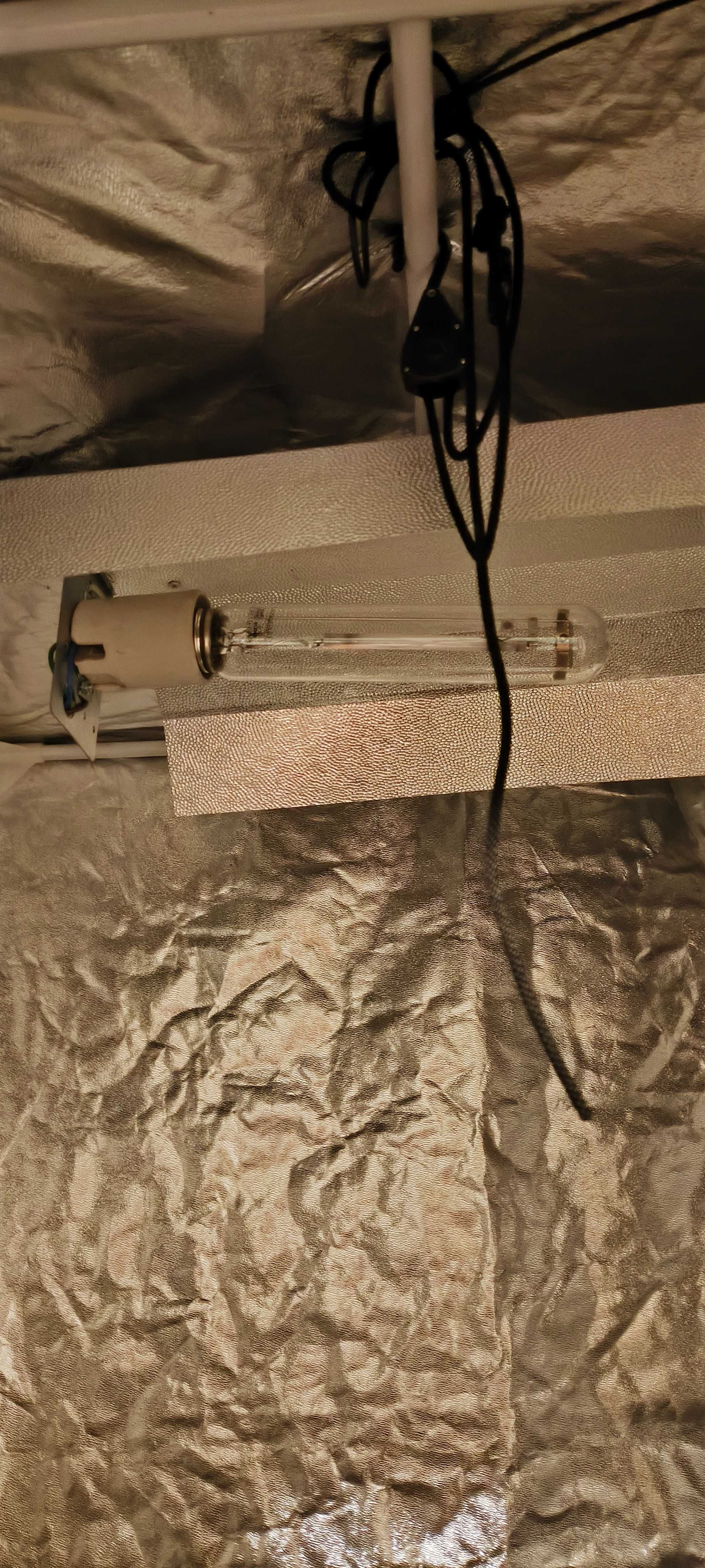 Armário de cultivo - Dark Box (100cm x 200cm) com extras