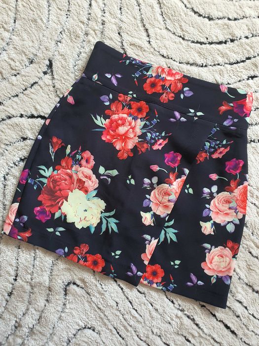 Spódnica elegancka rozmiar xs/s La milla