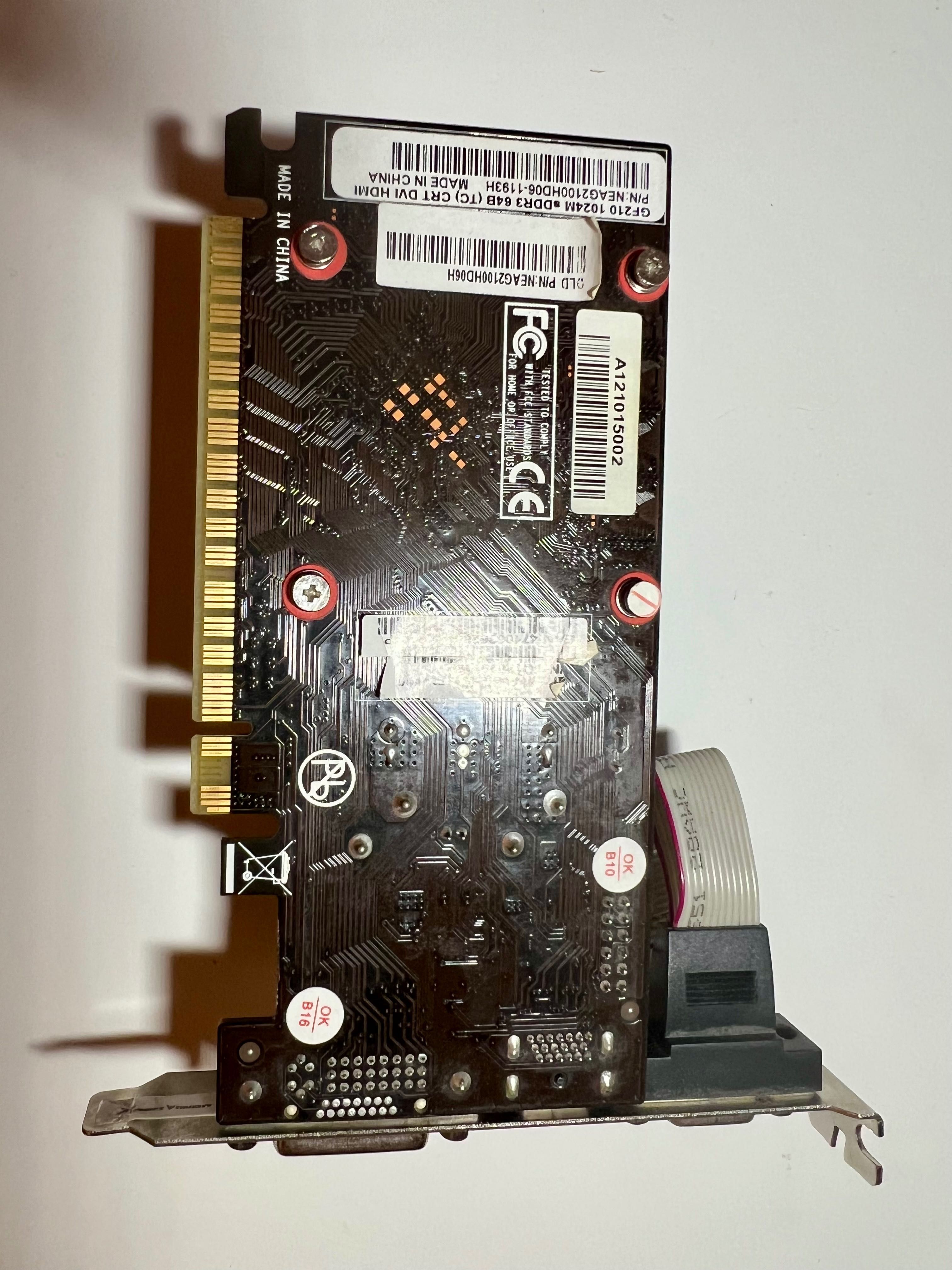 karta graficzna GeForce NVIDIA GF 210