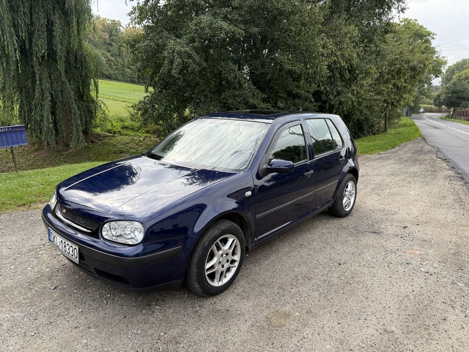 Volkswagen Golf 4 1.6 benzyna