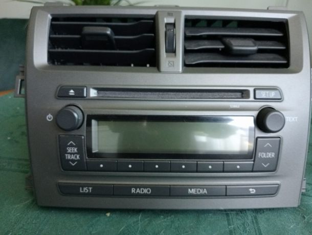 Radio odtwarzacz samochodowy Subaru Trezia, Toyota Verso S