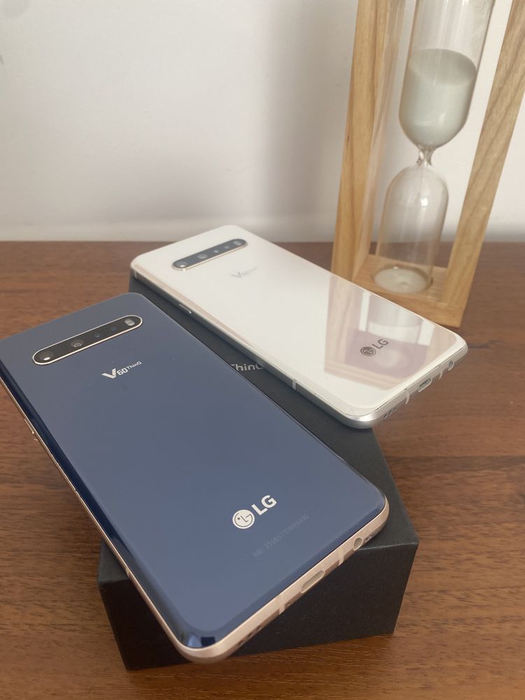 Продам смартфон LG V60 ThinQ 8/128 ГБ.