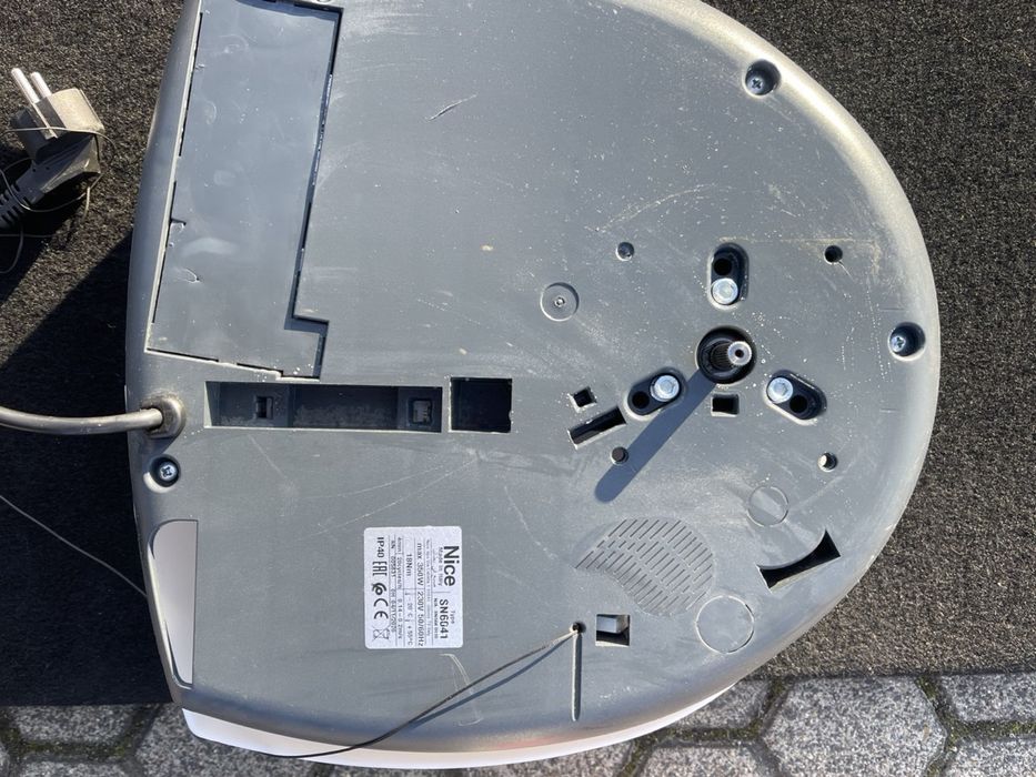 Електропривод Nice SPIN 6041 для воріт гаражних підйомних секційних