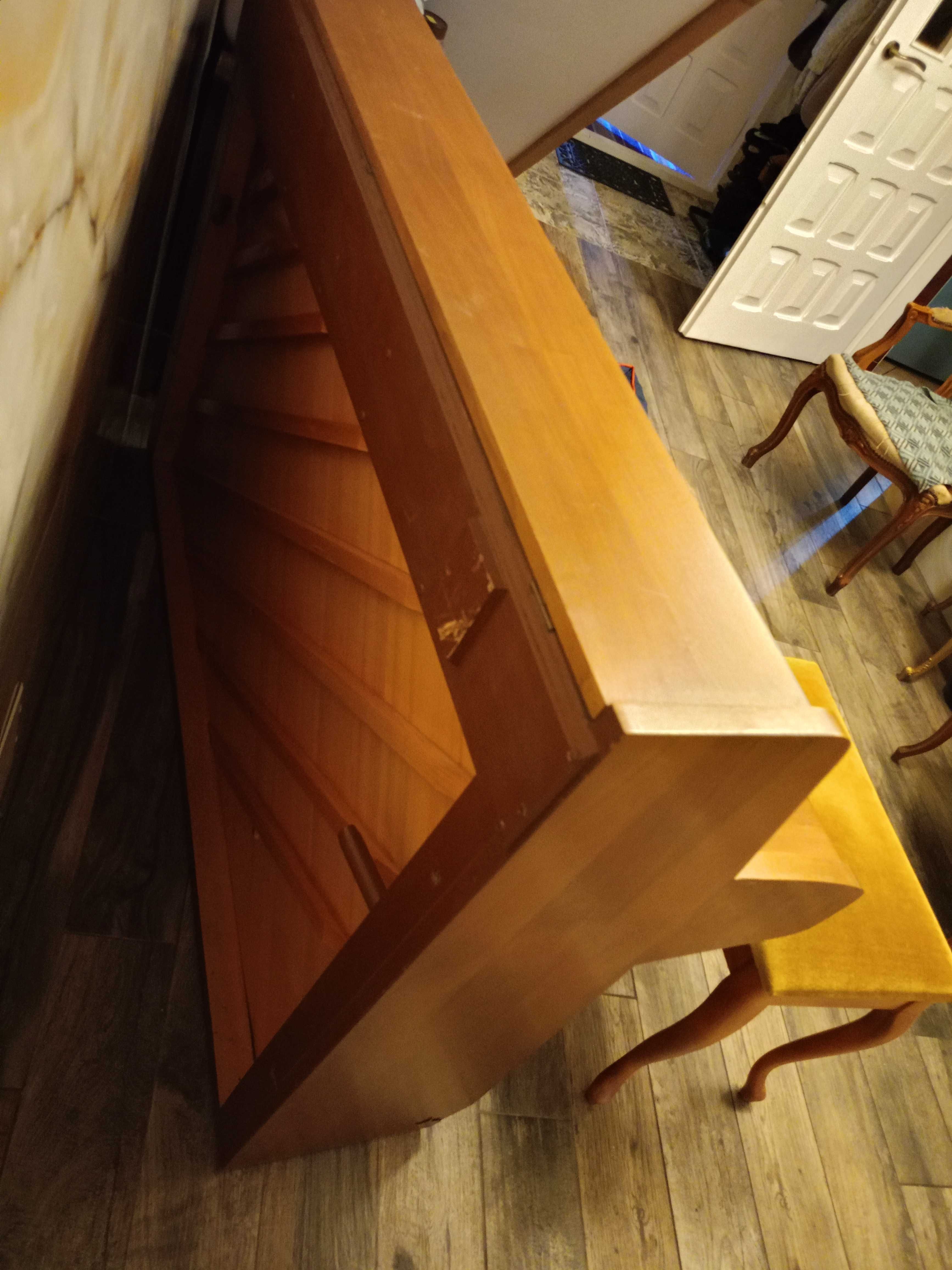Pianino Schimmel