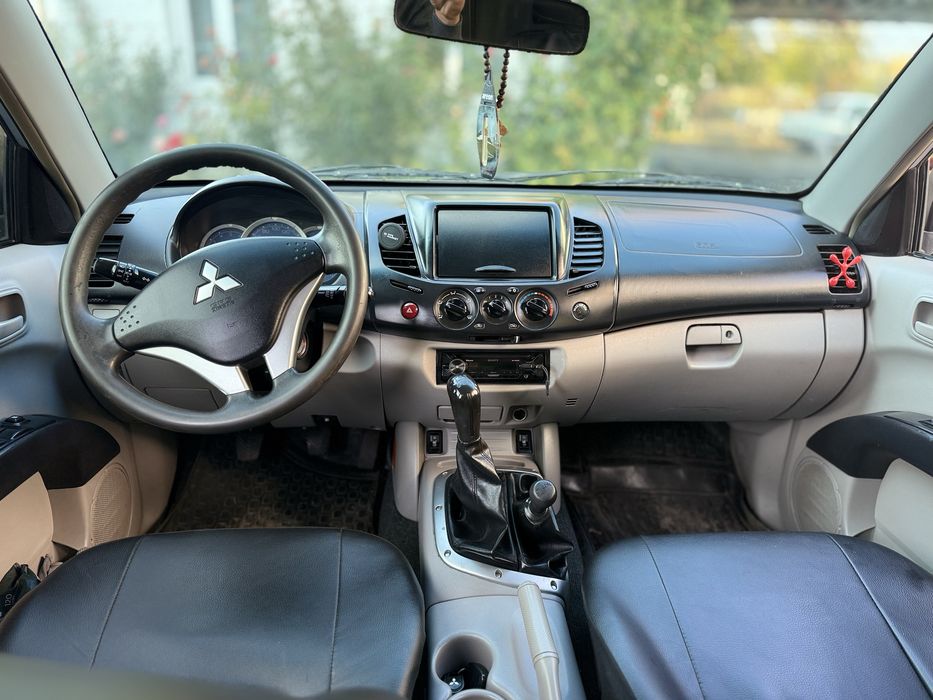 Продам пикап L200
