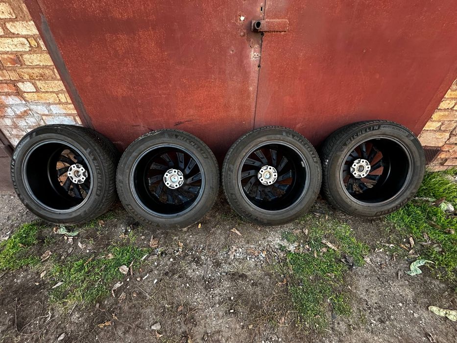 Продам комплект дисків Versus + гума Michelin 235/55 R18