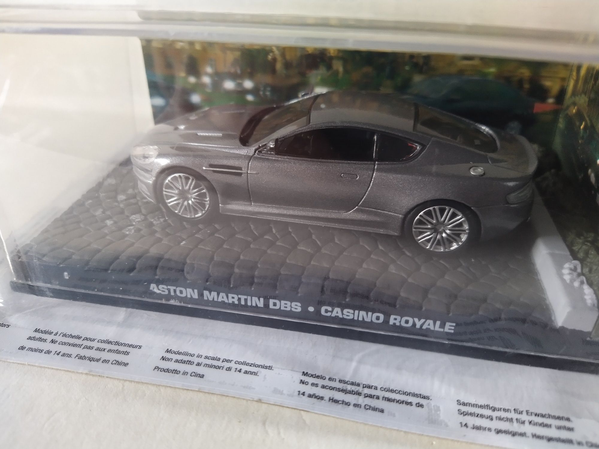 Aston Martin DBS James Bond collection Skala 1:43