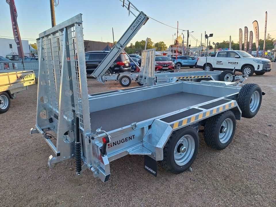 Reboque Nugent Modelo Porta Máquinas P3118H