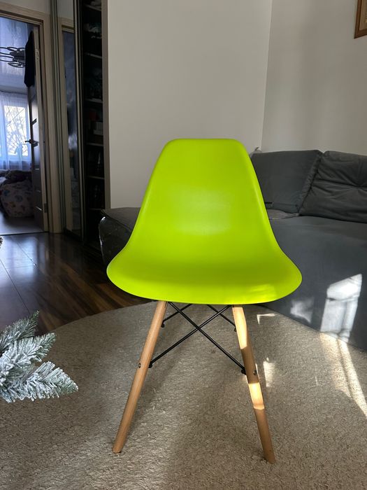 Продам гарні стільці у чудовому стані