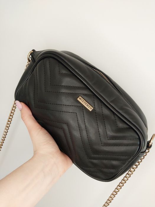 Czarna torebka damska na ramię małą Wittchen